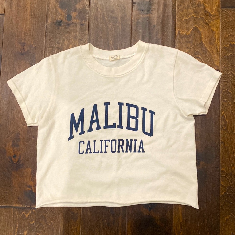 Pac sun John Gault shirt sleeve cropped tee shirt
